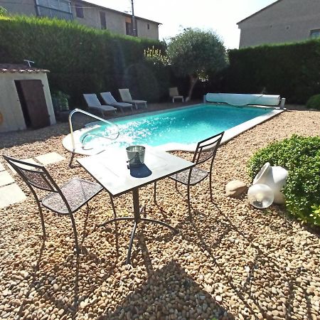 Appartement Grand Confort A Deux Pas Du Centre Ville ลีล-ซูร์-ลา-ซอร์ก ภายนอก รูปภาพ